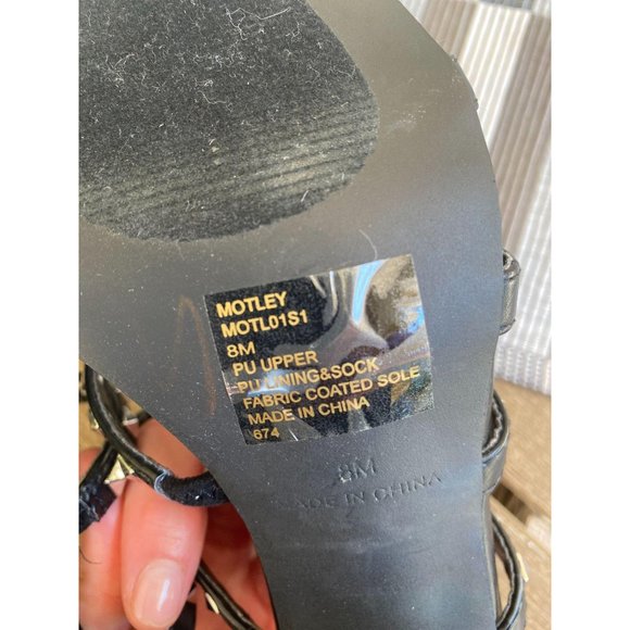 (Sold) Steve Madden Motley Stud Mule Sandal NWOT - Picture 7 of 7